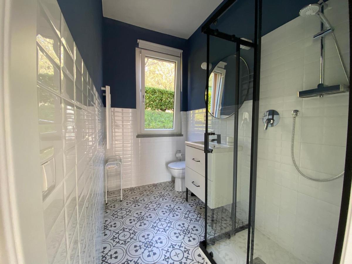 Happy Guest Apartments - Blue Apartment Riva di Solto Bagian luar foto