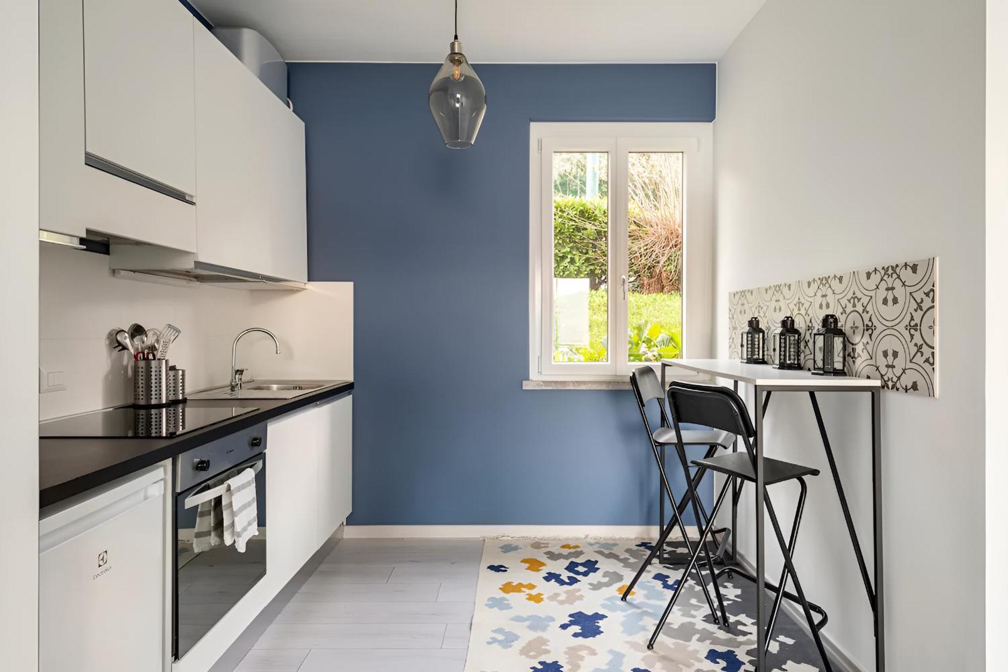 Happy Guest Apartments - Blue Apartment Riva di Solto Bagian luar foto